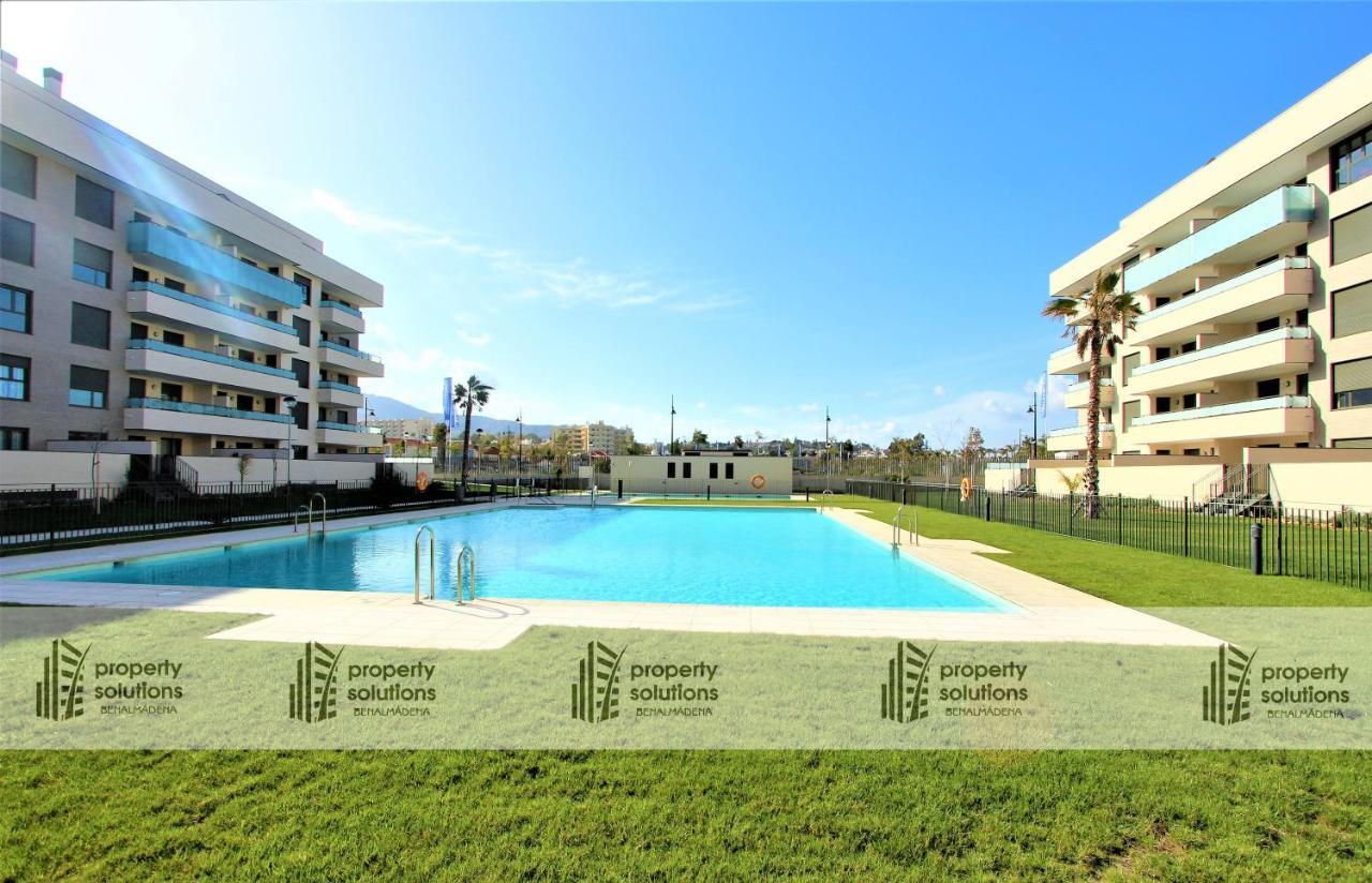 Apartamento Playa Los Álamos - Segunda línea de playa - Piscina - Playa a 300 metros - PARKING GRATIS - EXCELENTE CONEXIÓN WIFI Torremolinos Exterior foto
